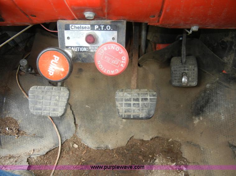 image for item C4284 1974 Chevrolet Custom C60 grain truck