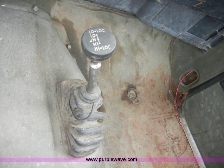 image for item C4286 1976 Dodge M880 pickup truck