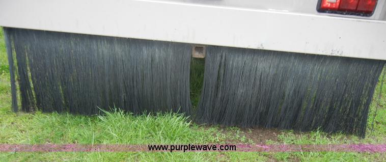 image for item C4291 1993 Chevrolet Fleetwood Bounder RV camper