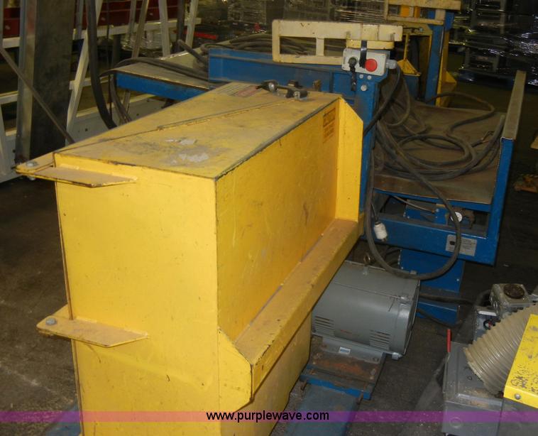 image for item C4293 Rippit pallet dismantling unit
