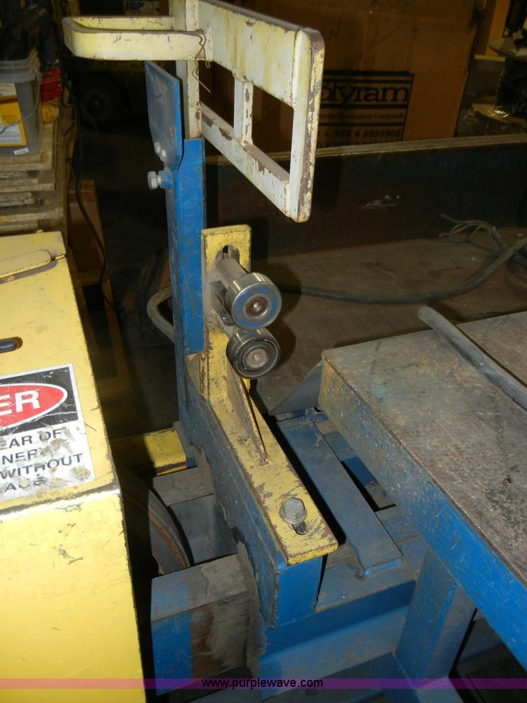 image for item C4293 Rippit pallet dismantling unit