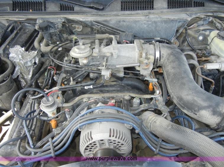 image for item C4322 1997 Lincoln Town Car Executive