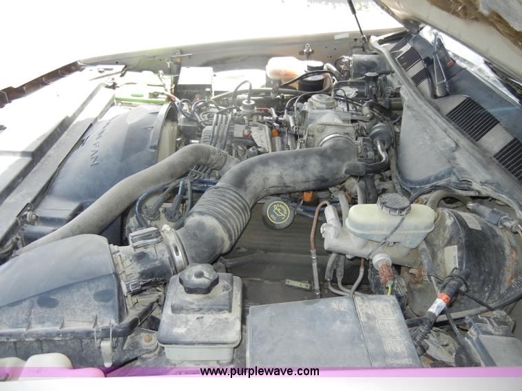 image for item C4322 1997 Lincoln Town Car Executive