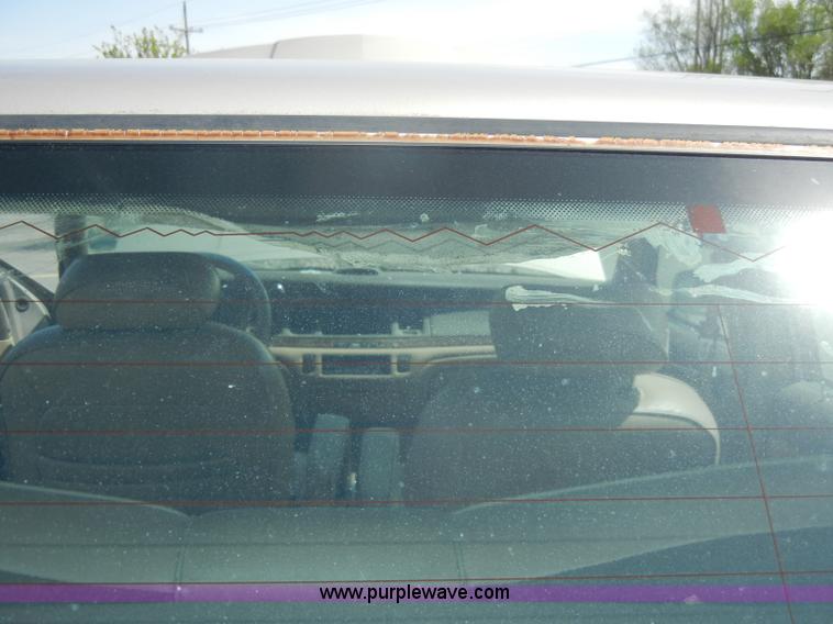 image for item C4322 1997 Lincoln Town Car Executive