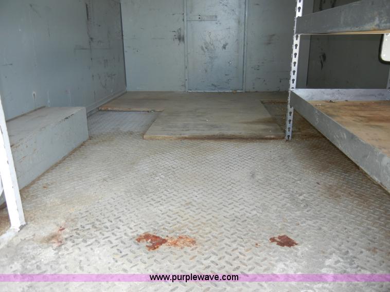 image for item C4323 2001 GMC G3500 utility van