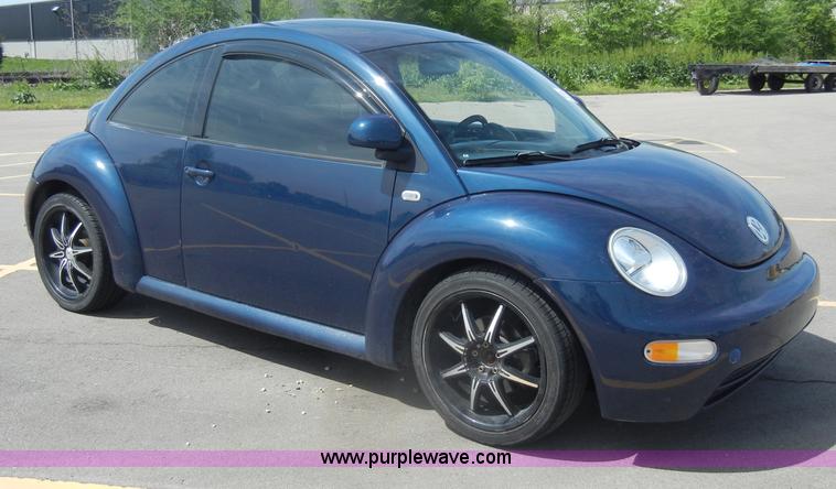 image for item C4324 2000 Volkswagen New Beetle TDI