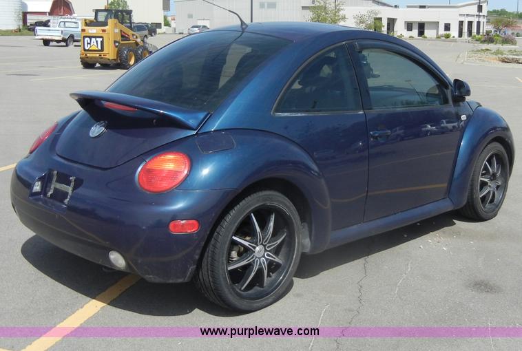 image for item C4324 2000 Volkswagen New Beetle TDI