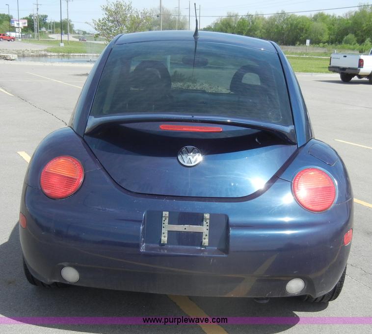 image for item C4324 2000 Volkswagen New Beetle TDI