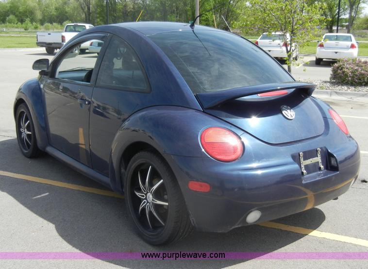 image for item C4324 2000 Volkswagen New Beetle TDI