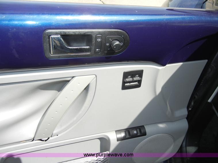 image for item C4324 2000 Volkswagen New Beetle TDI