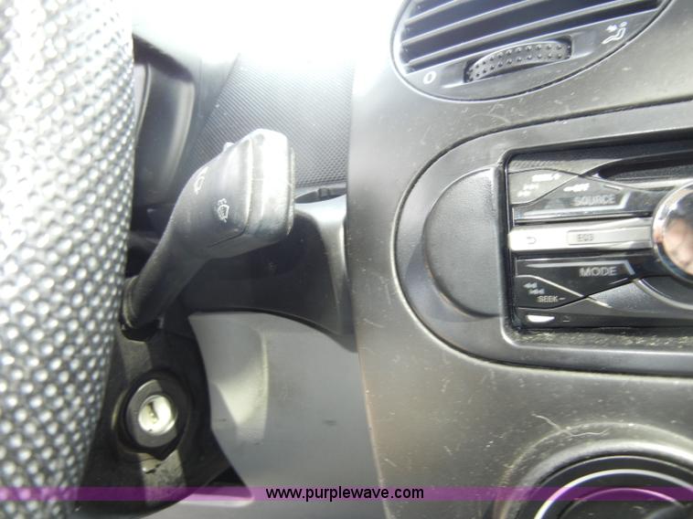 image for item C4324 2000 Volkswagen New Beetle TDI