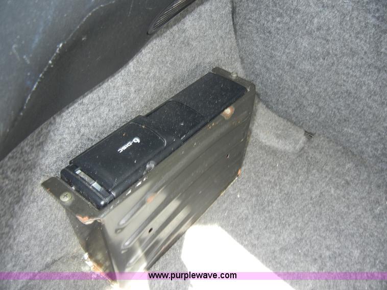 image for item C4324 2000 Volkswagen New Beetle TDI