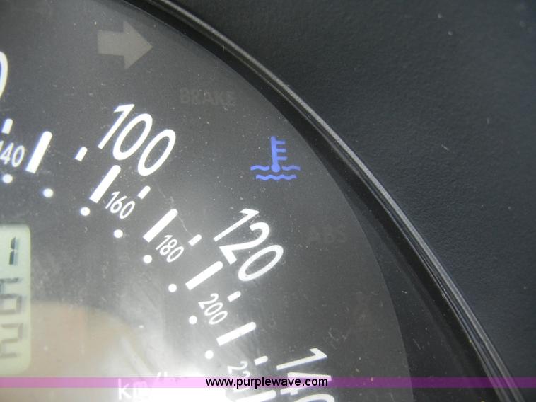 image for item C4324 2000 Volkswagen New Beetle TDI