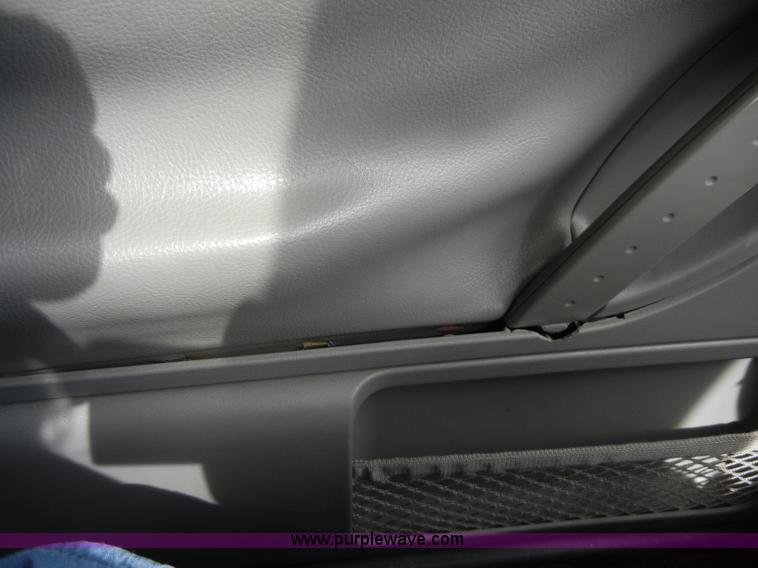 image for item C4324 2000 Volkswagen New Beetle TDI