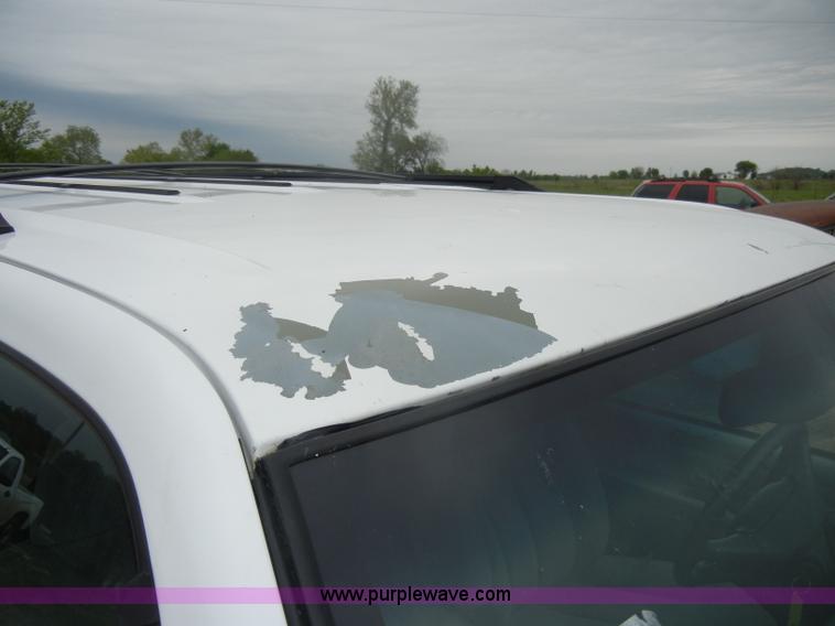 image for item C4459 1999 GMC Suburban 1500 SLE SUV