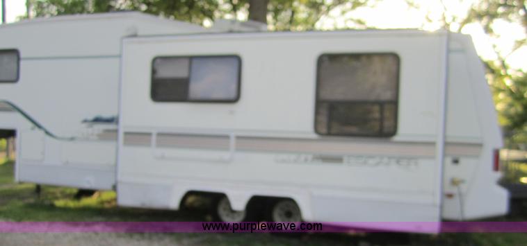 image for item C5387 1995 Damon Escaper 30' fifth wheel camper