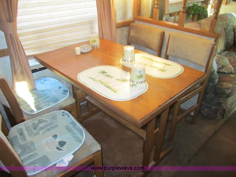 image for item C5387 1995 Damon Escaper 30' fifth wheel camper