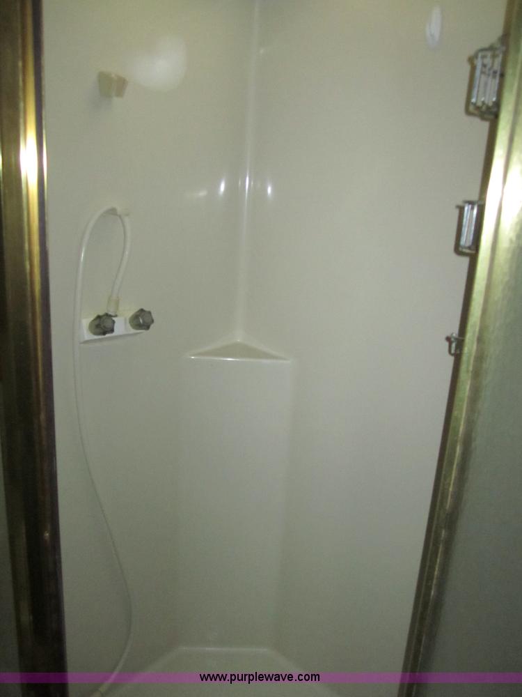 image for item C5387 1995 Damon Escaper 30' fifth wheel camper