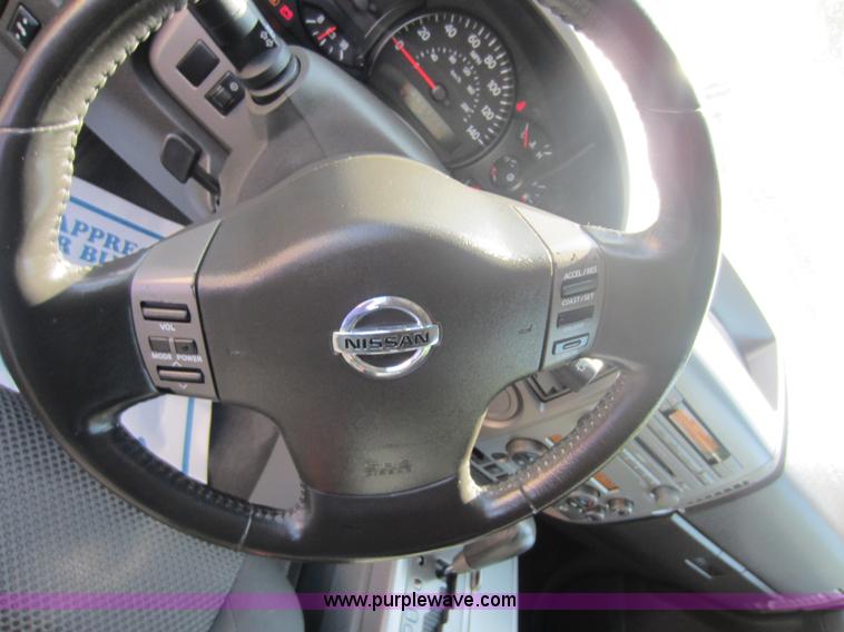 image for item C5434 2006 Nissan Armada SUV