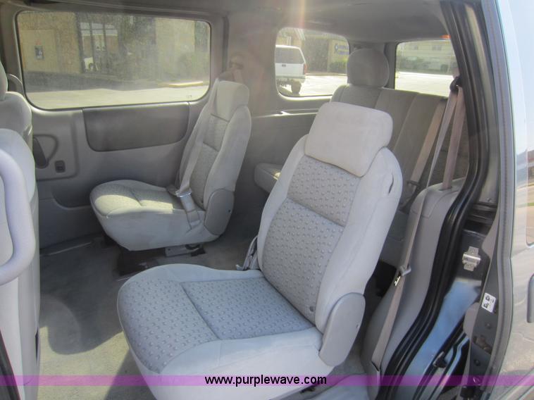 image for item C5435 2007 Chevrolet Uplander LS mini van