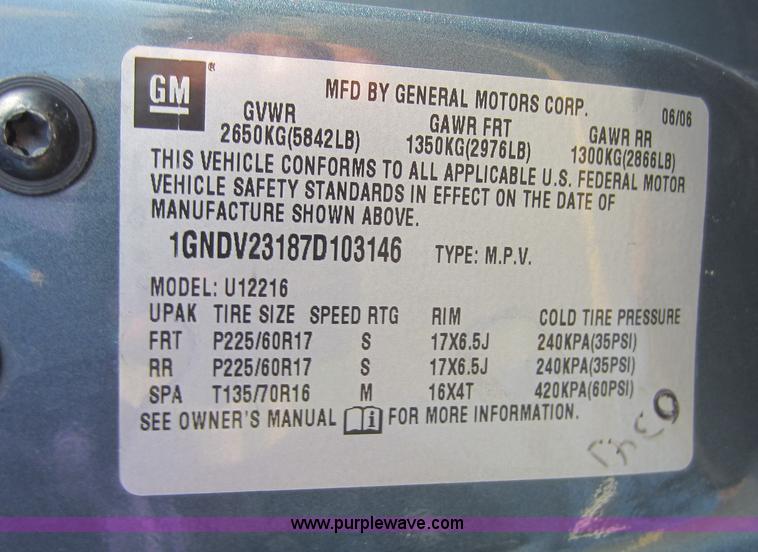 image for item C5435 2007 Chevrolet Uplander LS mini van