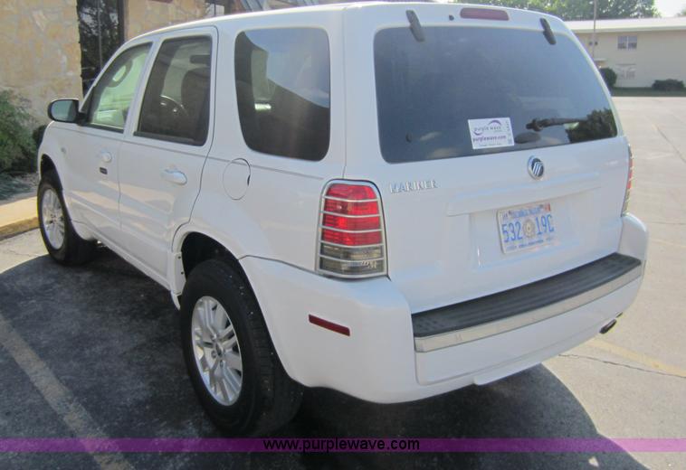 image for item C5437 2006 Mercury Mariner SUV