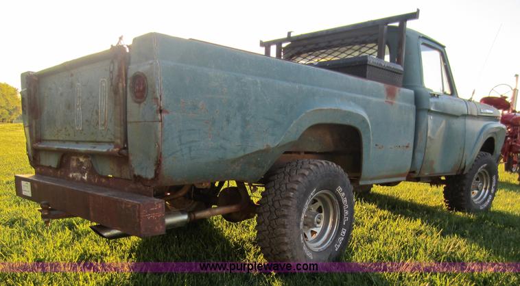 image for item C5448 1961 Ford F100 pickup truck