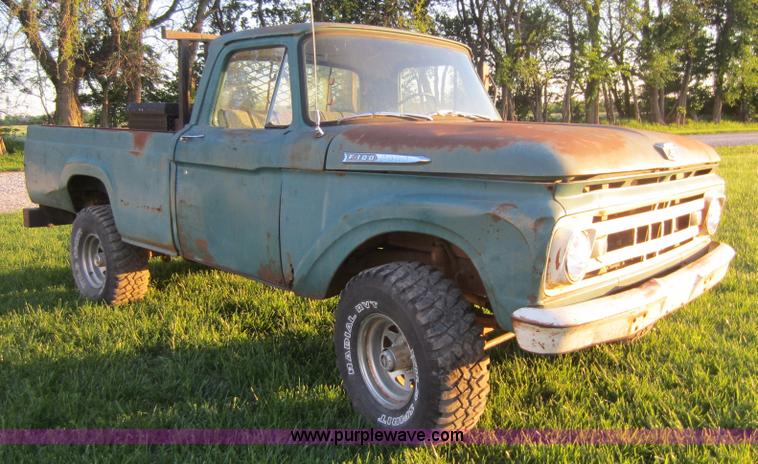 image for item C5448 1961 Ford F100 pickup truck