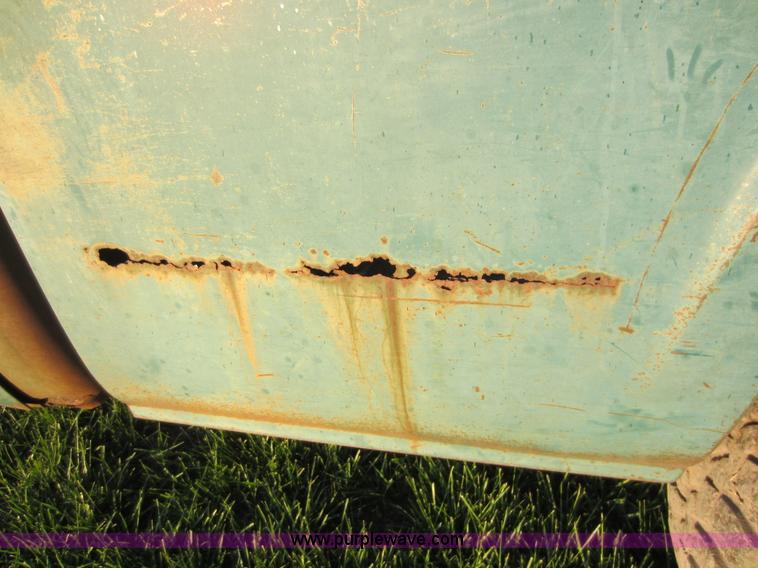 image for item C5448 1961 Ford F100 pickup truck