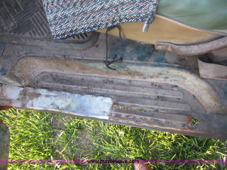 image for item C5448 1961 Ford F100 pickup truck