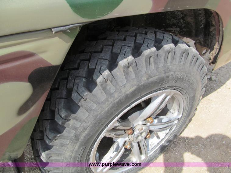 image for item D3148 Suzuki utility vehicle