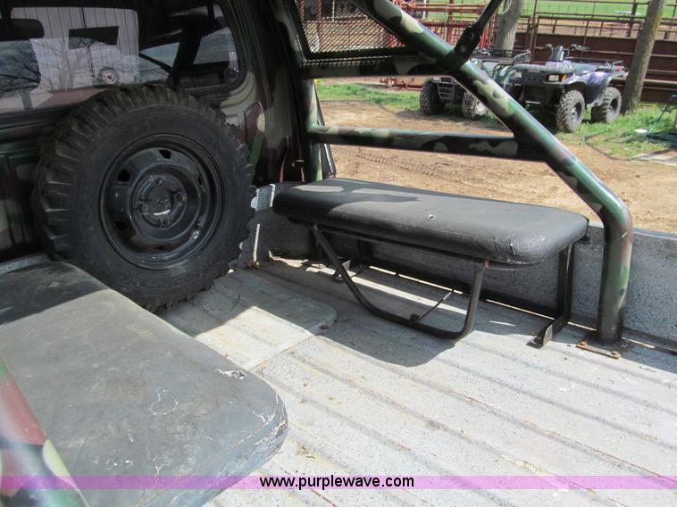 image for item D3148 Suzuki utility vehicle