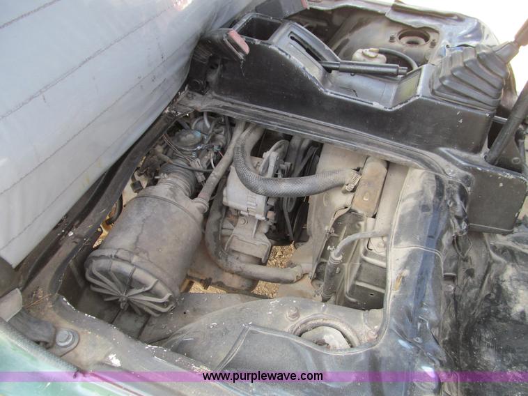 image for item D3148 Suzuki utility vehicle