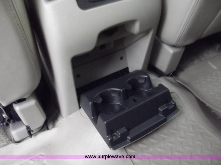 image for item D3854 2003 GMC Yukon Denali 1500 XL AWD SUV