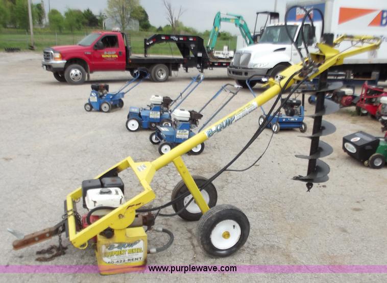 image for item D3875 Tioga towable Easy Auger