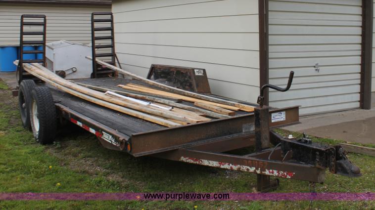 image for item D7680 2001 Trail Max tandem axle trailer