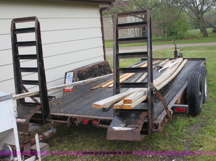 image for item D7680 2001 Trail Max tandem axle trailer