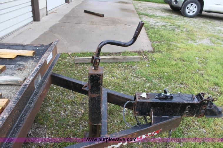 image for item D7680 2001 Trail Max tandem axle trailer