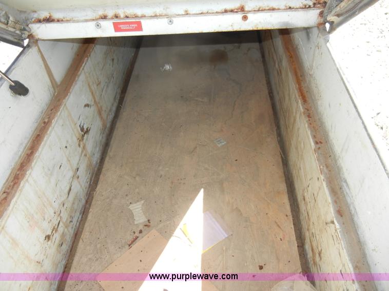 image for item K9011 Truck toolbox