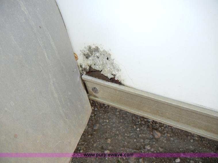 image for item K9068 2005 Continental Cargo Express 14' enclosed trailer