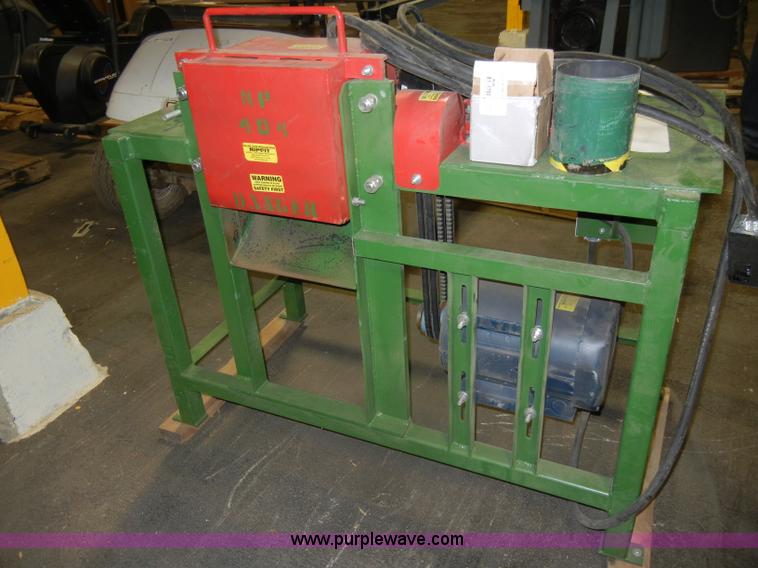 image for item S9491 Rippit pallet notcher