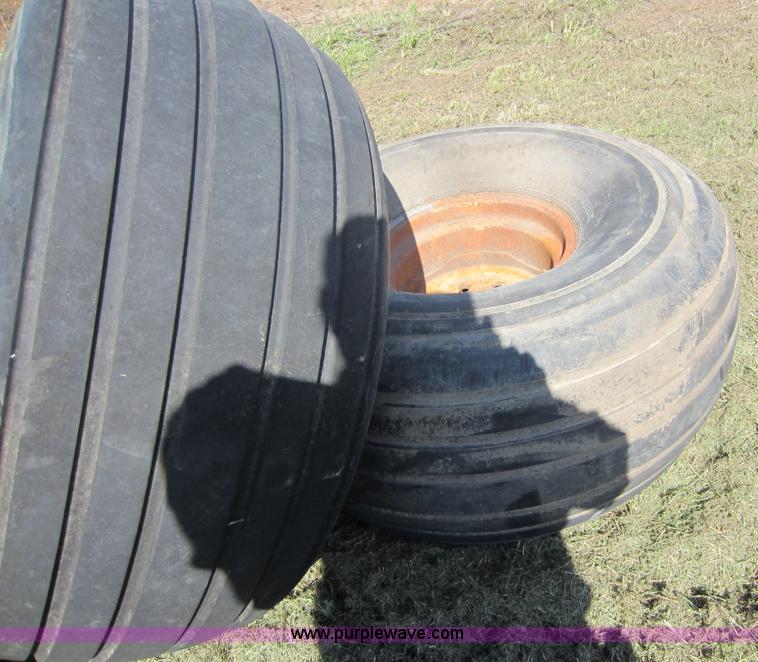 image for item V9045 (2) 8-bolt axles