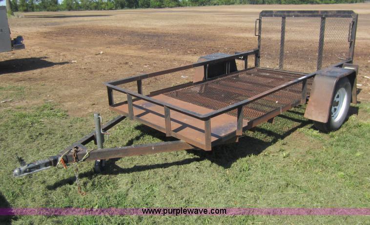 image for item V9048 Utility trailer