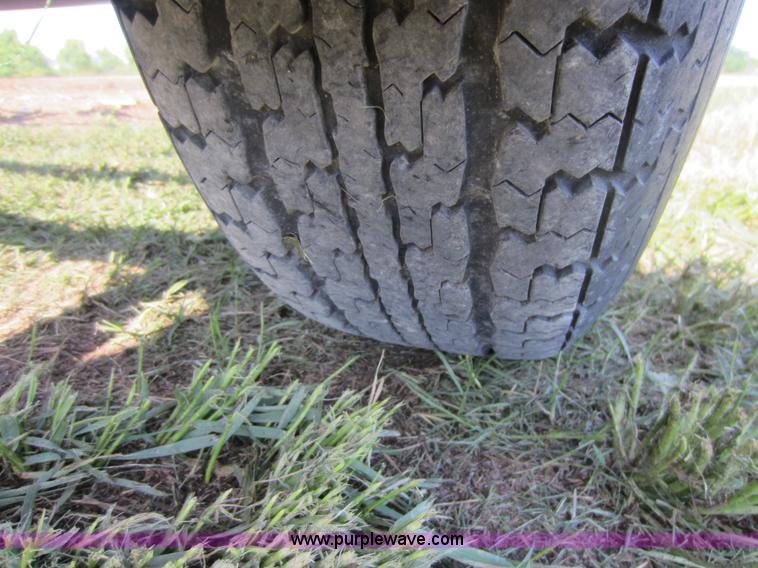 image for item V9048 Utility trailer