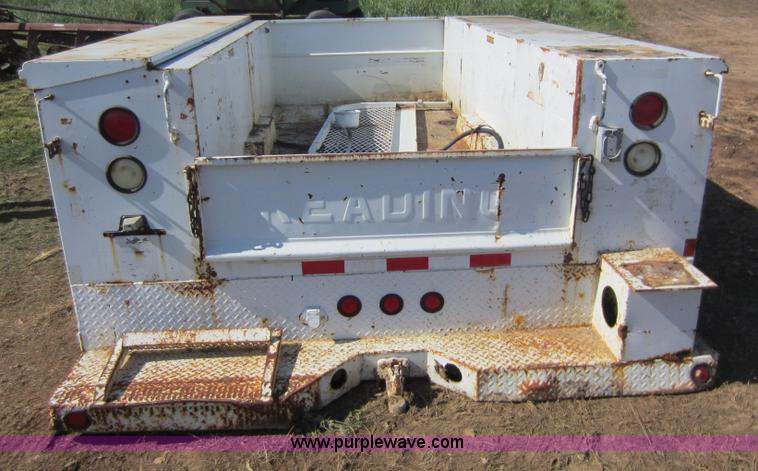 image for item V9051 Reading service body