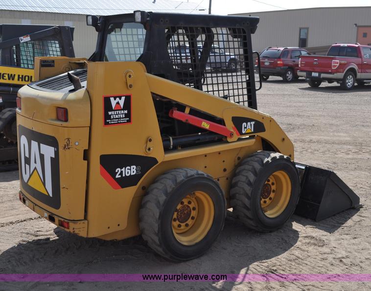 image for item A5874 2008 Caterpillar 216B II skid steer