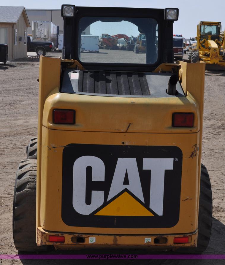 image for item A5874 2008 Caterpillar 216B II skid steer