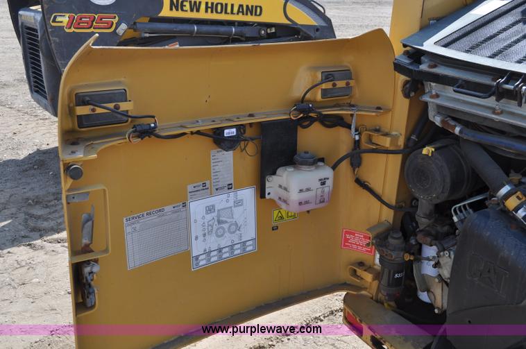 image for item A5874 2008 Caterpillar 216B II skid steer