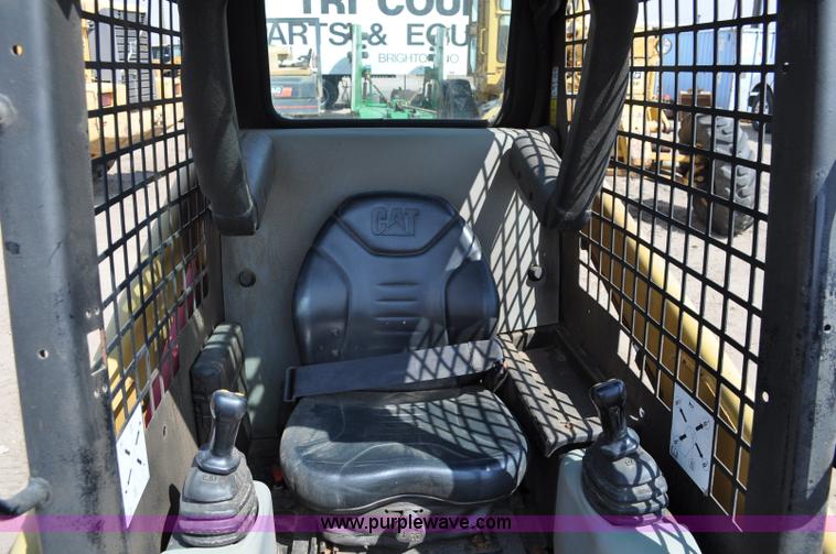 image for item A5874 2008 Caterpillar 216B II skid steer