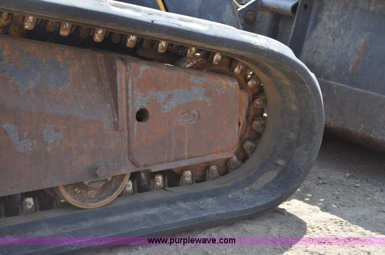 image for item A5875 2007 New Holland C185 skid steer